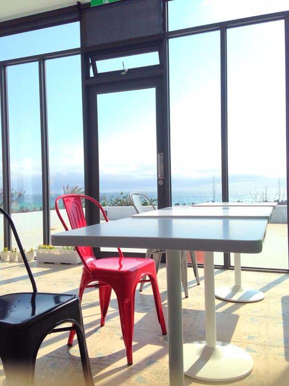 Sea Shore Hotel Manzhou Екстер'єр фото