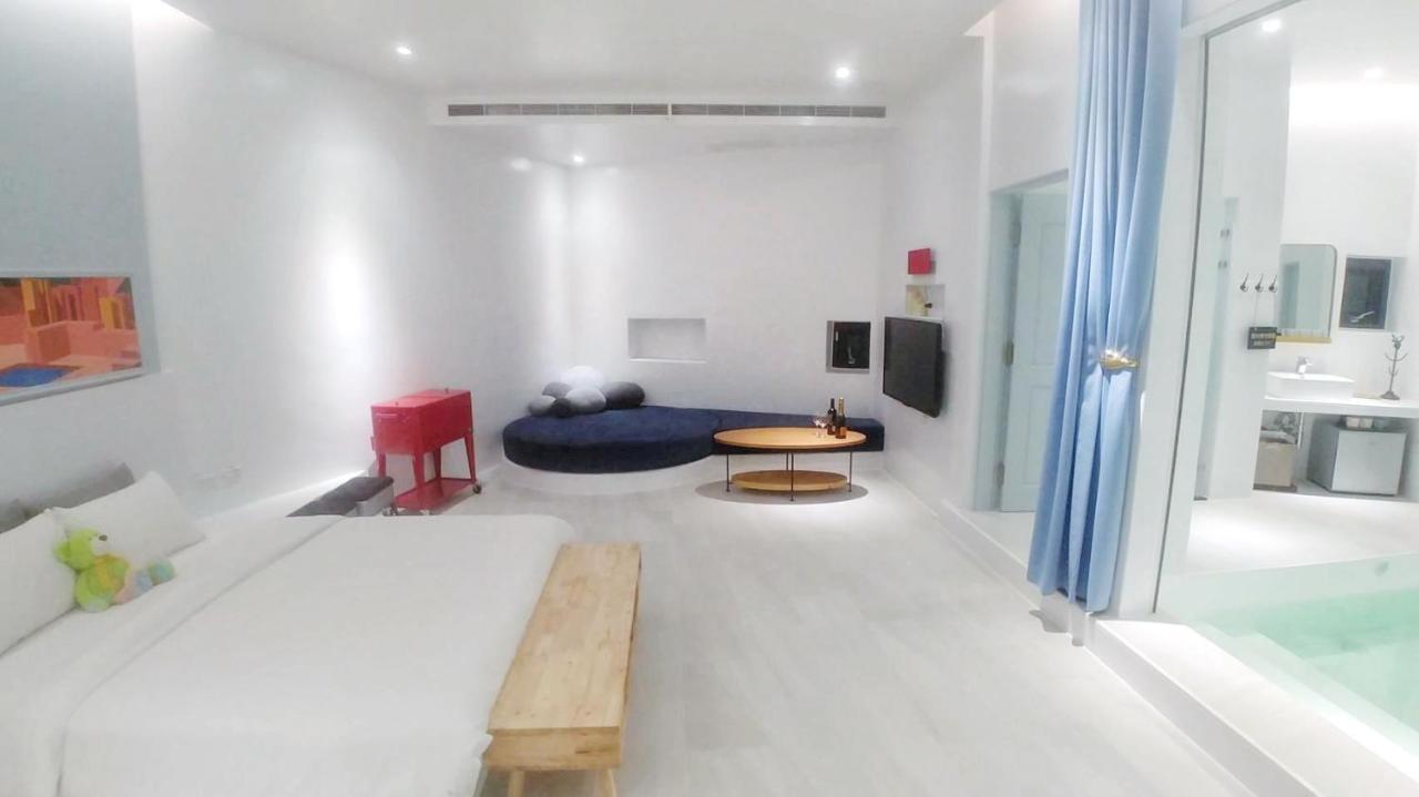 Sea Shore Hotel Manzhou Екстер'єр фото